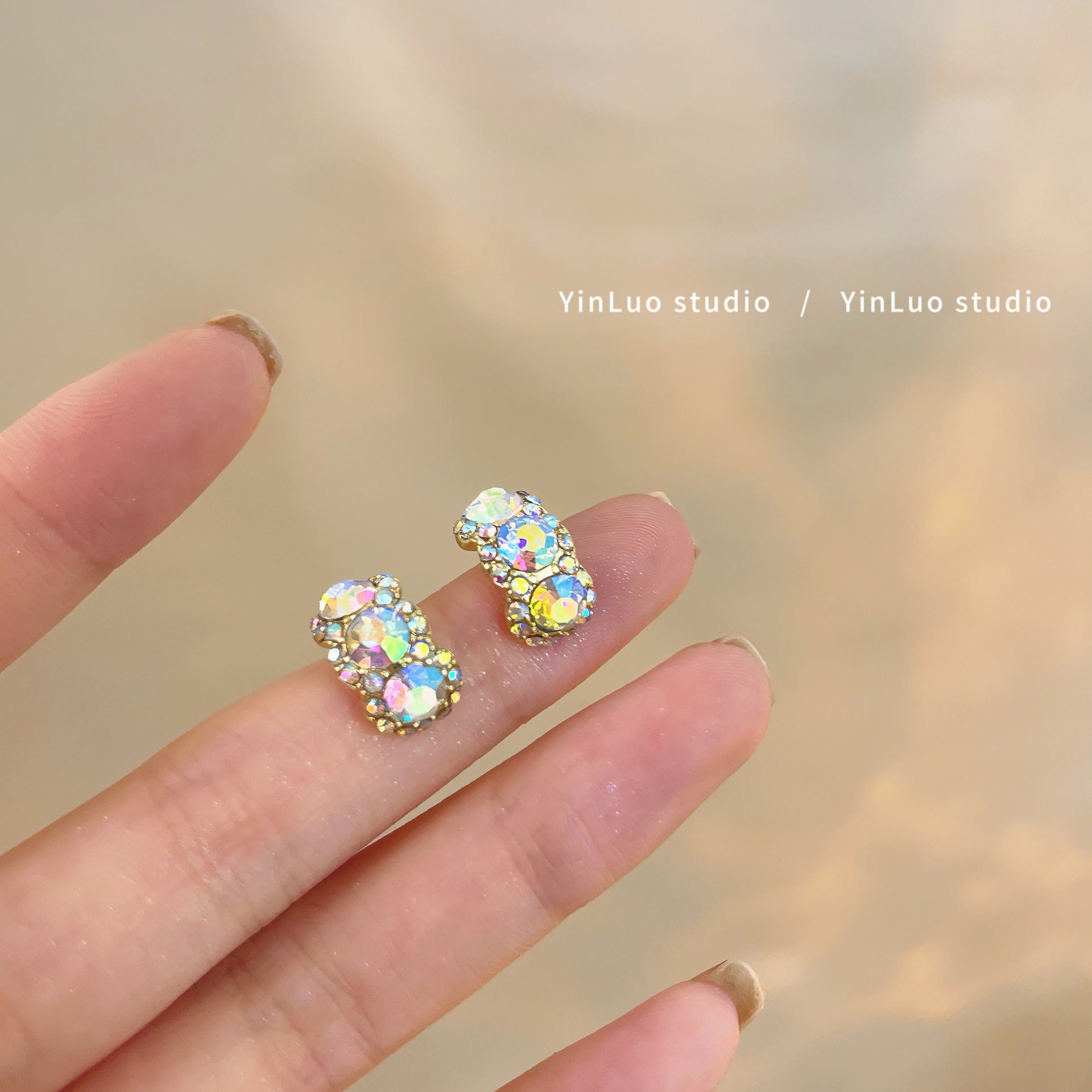 Wholesale 925 Silver Needle Ice Crystal Diamond Stud Earrings